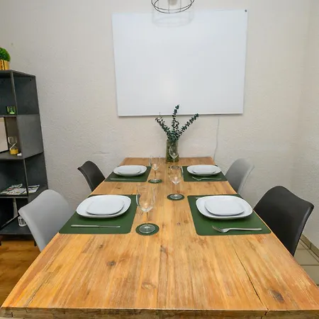 Galeriewohnung In * Менценшванд