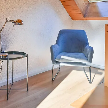 Galeriewohnung In Менценшванд